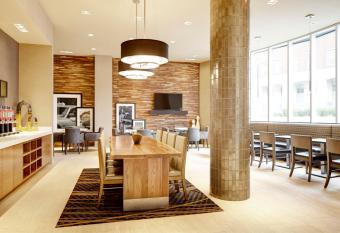 Hampton Inn Brooklyn/Downtown has Balcony rooms