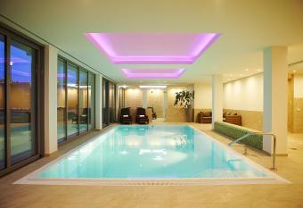 Romantik Hotel Fuchsbau has Balcony rooms