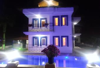 Stay Dalyan Apart Hotel has Smoking/Balcony rooms