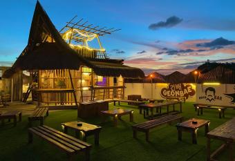 Viajeros Hostel Boracay allows 18 year olds to book a room