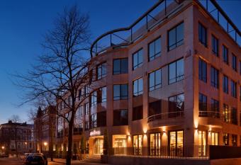 M  venpick Hotel The Hague has Balcony rooms