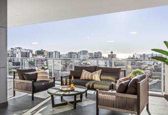 Argo Apartments has Balcony rooms