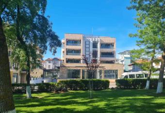 Cinema Hotel has Balcony rooms