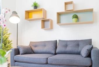 Grand Place Studio allows 18 year olds to book a room