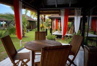 La Perle Tahaa has Balcony rooms