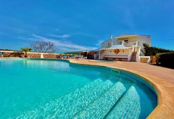 Agroestancia Lloc Nou en Ciutadella de Menorca has Balcony rooms