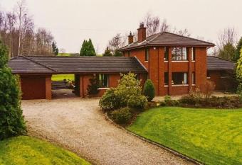 African Safari Guest Lodge has Balcony rooms