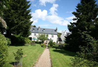 The Rock Inn has Balcony rooms