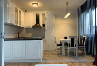 Royal Residence Apartmani allows 18 year olds to book a room