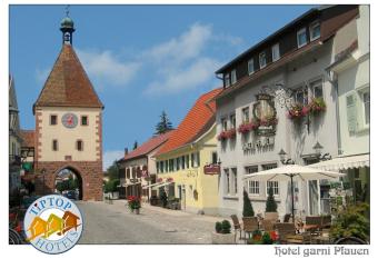 TIPTOP Hotel Garni Pfauen has Balcony rooms