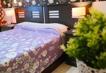 HAPPY ROOM allows 18 year olds to book a room