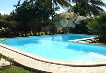 La Bougainvill  e has Balcony rooms