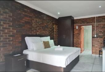 Zea 85 BnB has Balcony rooms