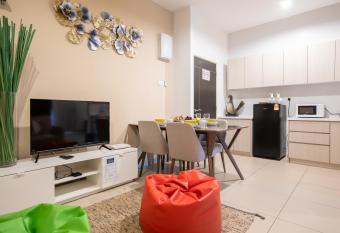 Urban Cottage@Midhill Genting Highlands (Free Wi-Fi) has Balcony rooms