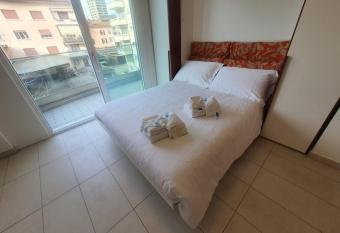 PRESTIGE 15 allows 18 year olds to book a room