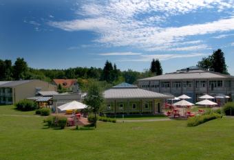 Hotel Residence Starnberger See allows 18 year olds to book a room