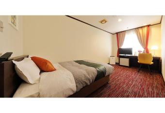 Garden hotel Shiunkaku Higashimatsuyama / Vacation STAY 77477 allows 18 year olds to book a room