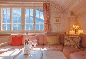 Chalet Irene has Balcony rooms