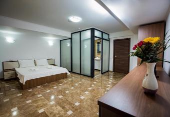 Casa Delia has Balcony rooms