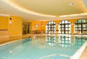 Hotel Balneolum Superior allows 18 year olds to book a room