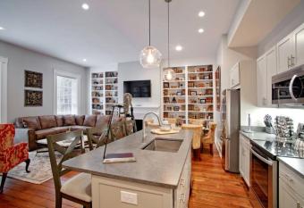 Restored Historic Home 5 bedroom 4 and a Half Bath allows 18 year olds to book a room