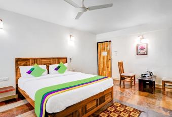 Treebo Trend Benaka Residency allows 18 year olds to book a room