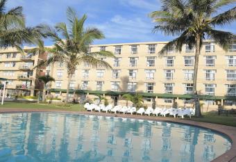 ATKV Natalia allows 18 year olds to book a room