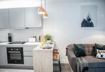 The City Chic Boutique Apartment allows 18 year olds to book a room