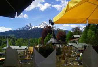 Alpenhotel Kronprinz has Balcony rooms