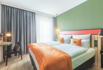 the niu Amity allows 18 year olds to book a room