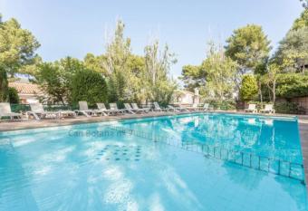 Botana 7 has Balcony rooms