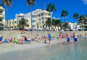 Apartamentos Villa Margarita has Balcony rooms