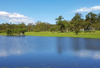 Australiana Cottages has Balcony rooms