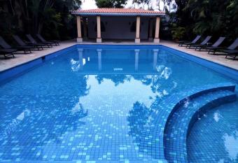 Hotel Spa Posada Tlaltenango allows 18 year olds to book a room