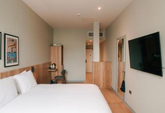 Haslem Hotel allows 18 year olds to book a room