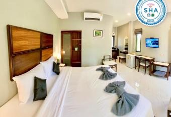 Palm Scenery Resort has Balcony rooms