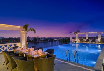 Brahma Niwas - Best Lake View Hotel in Udaipur has Balcony rooms