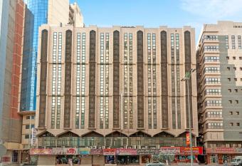 Burj Alalam Almask Hotel has Balcony rooms