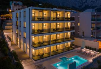 Fontevita Apartments has Balcony rooms