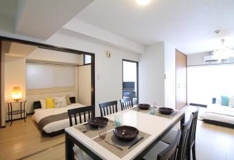 Mitao bld - Huge 3 bedroom Apt 4mins walk PeacePark 6ppl allows 18 year olds to book a room