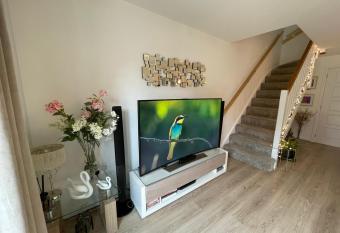 Comet place allows 18 year olds to book a room