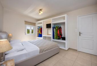 George Apartments2 allows 18 year olds to book a room