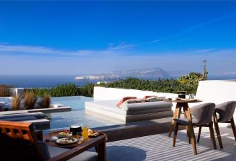 Potnia Theron Suites allows 18 year olds to book a room