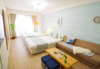 Nippombashi Art Hotel 506 has Balcony rooms