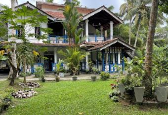 Villa U-Soori has Smoking/Balcony rooms