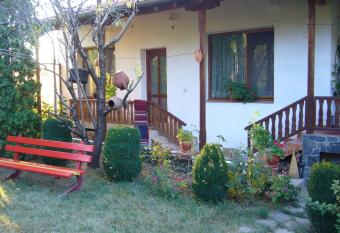 Guest House With The Wooden Plough has Balcony rooms