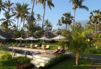 Kubu Indah Dive & Spa Resort has Balcony rooms