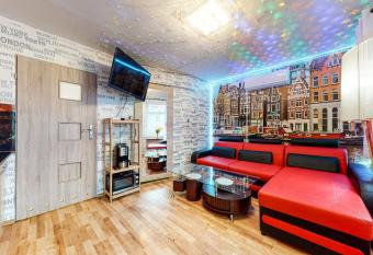 AMSTERDAM Centrum Jagiello  ska allows 18 year olds to book a room