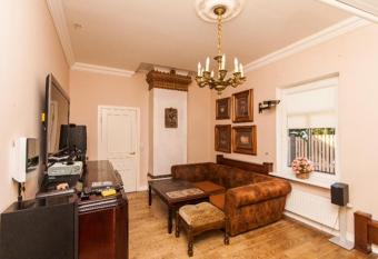 Villa Del Mar has Balcony rooms