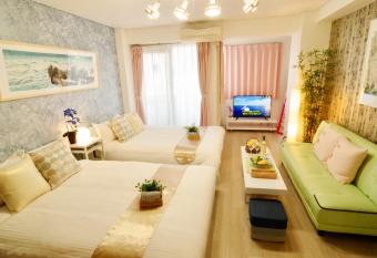 Nippombashi Art Hotel 503 has Balcony rooms